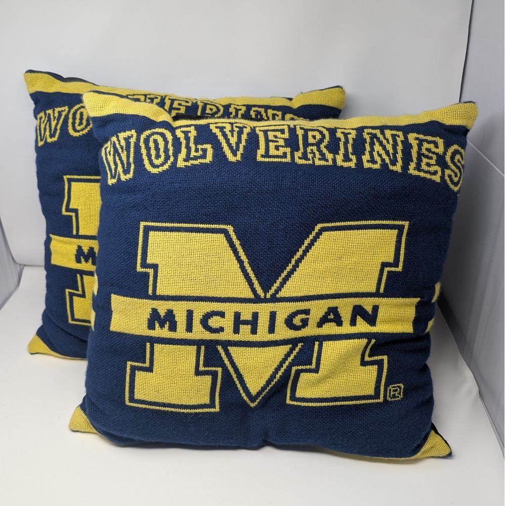 Michigan Wolverines Throw Pillows Set of 2 Navy Blue Maize Block 17x17 UofM knit